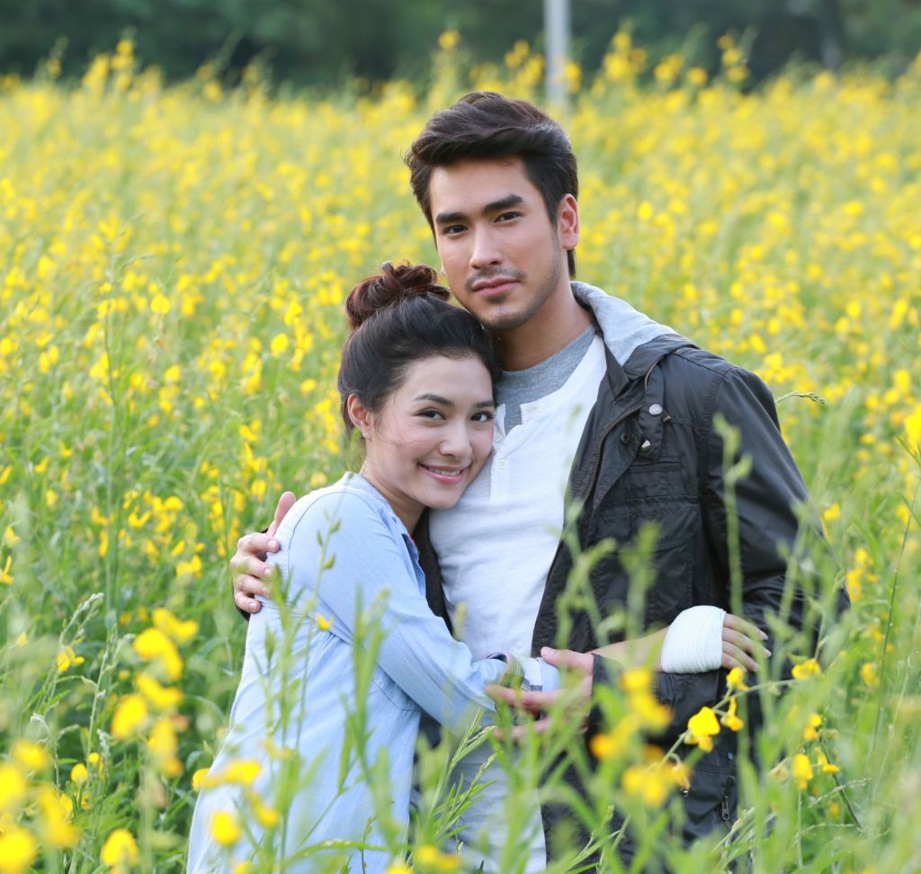 тайский лакорн бессмертная любовь. дорама лакорны тайланд. такая сладкая любовь дорама. дорама лакорн каменное сердце поцелуй. жемчужина любви лакорн.